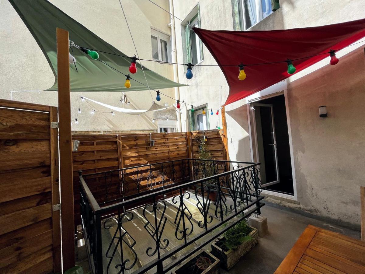Escapade A Lourdes Dans Beau T2 Avec Terrasse - Proche Gare Et Centre Ville Екстериор снимка
