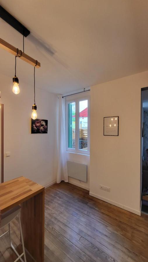 Escapade A Lourdes Dans Beau T2 Avec Terrasse - Proche Gare Et Centre Ville Екстериор снимка